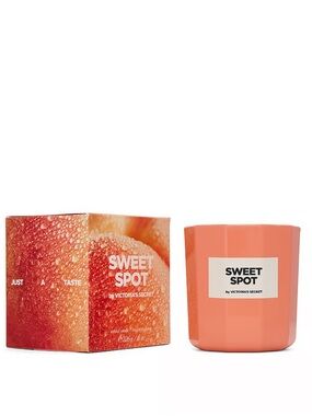 Victoria's Secret Sweet Spot Scented Candle- New in Box
